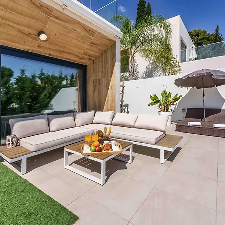 Apartment Fabulosa Foresta En Familias Con Piscina Privada Torremolinos