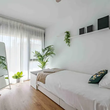 Fabulosa Foresta En Familias Con Piscina Privada