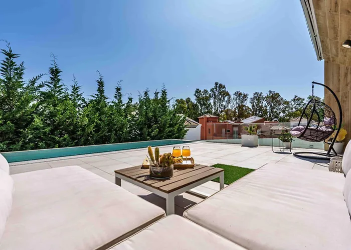 Fabulosa Foresta En Familias Con Piscina Privada * Torremolinos