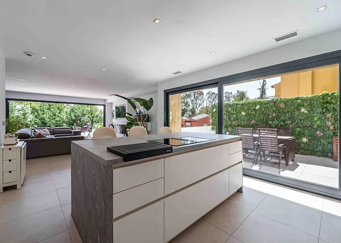 Fabulosa Foresta En Familias Con Piscina Privada